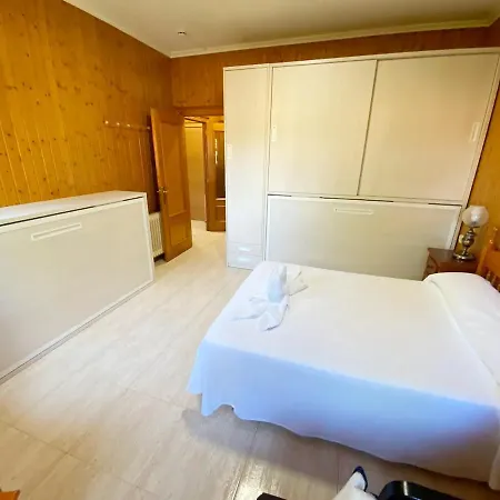 公寓 En Playa De Samil Primera Linea De Playa Pe Na Areia 比戈