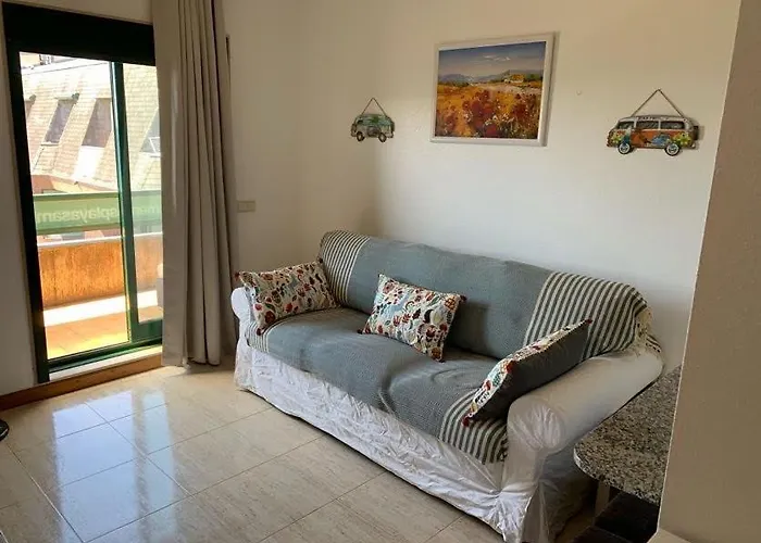 En Playa De Samil Primera Linea De Playa Pe Na Areia Apartmán *