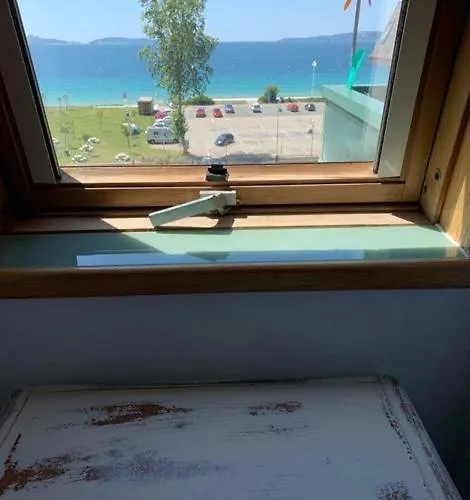 En Playa De Samil Primera Linea De Playa Pe Na Areia Apartmán Vigo